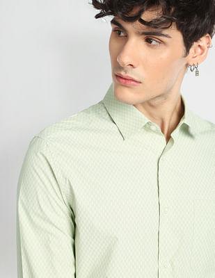 geometric print slim fit shirt