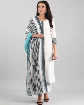 geometric print straight kurta set with dupatta