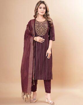 geometric print straight kurta set with dupatta