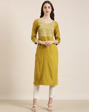 geometric print straight kurta with 3/4th sleeves