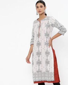 geometric print straight kurta with mask