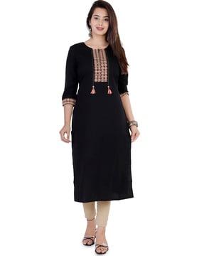 geometric print straight kurti with tassels