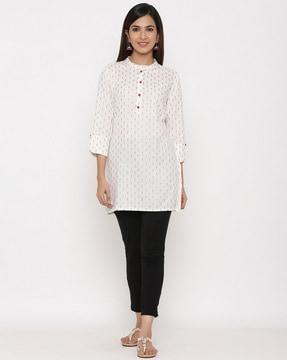 geometric print straight tunic with sleeve slits