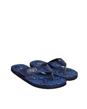 geometric print thong-strap flip flops