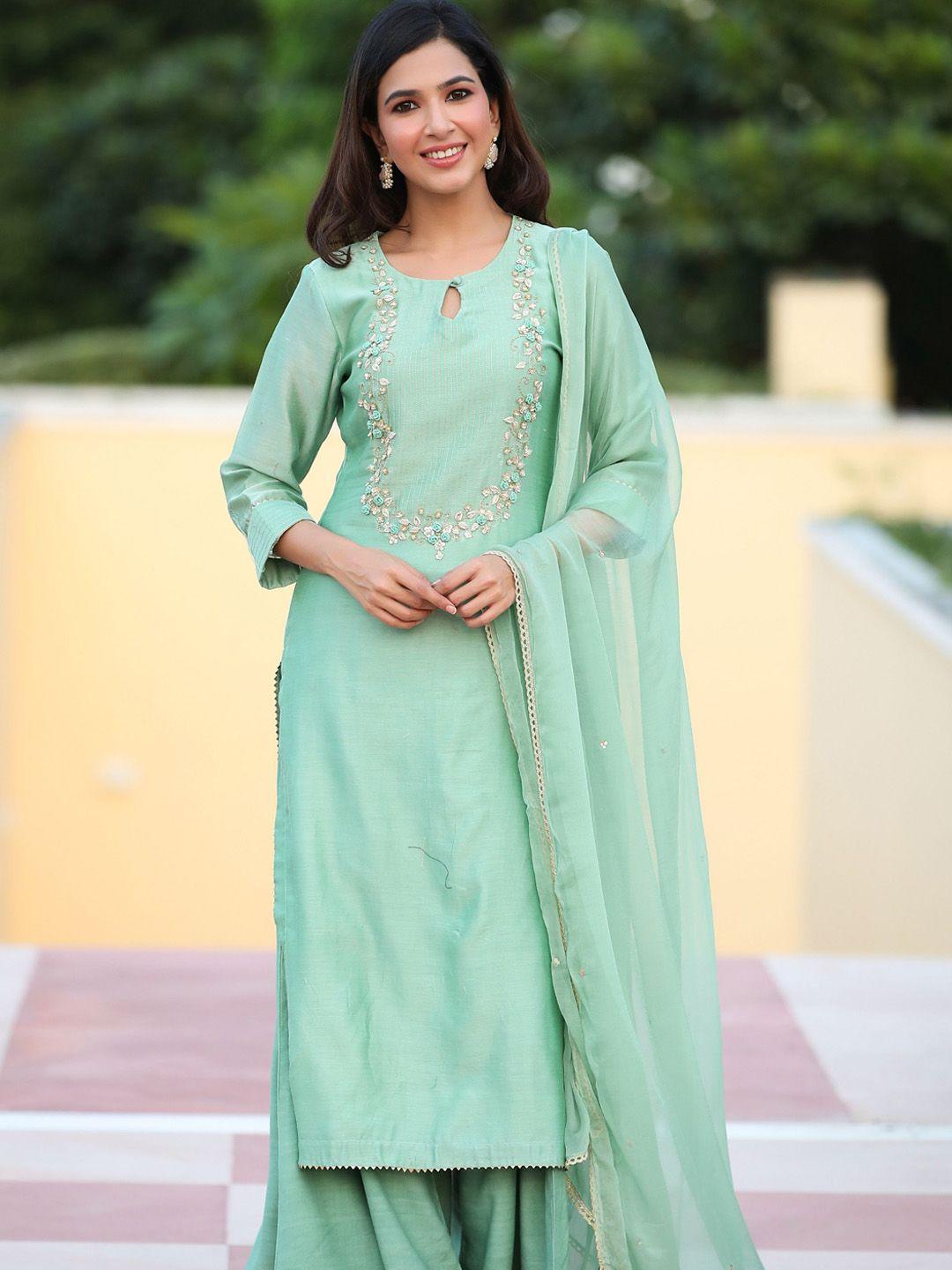 gillori women green embroidered regular zardozi chanderi silk kurta with palazzos & with dupatta