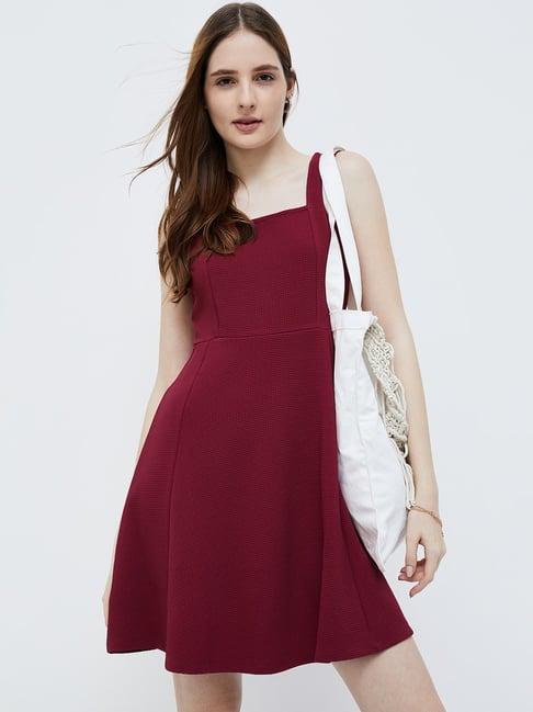 ginger by lifestyle maroon self pattern a-line dress