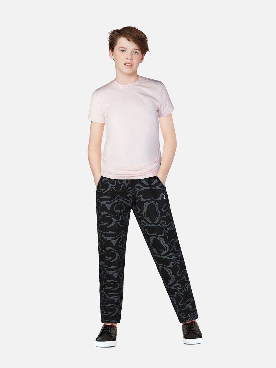 gini and jony boys black printed track pants