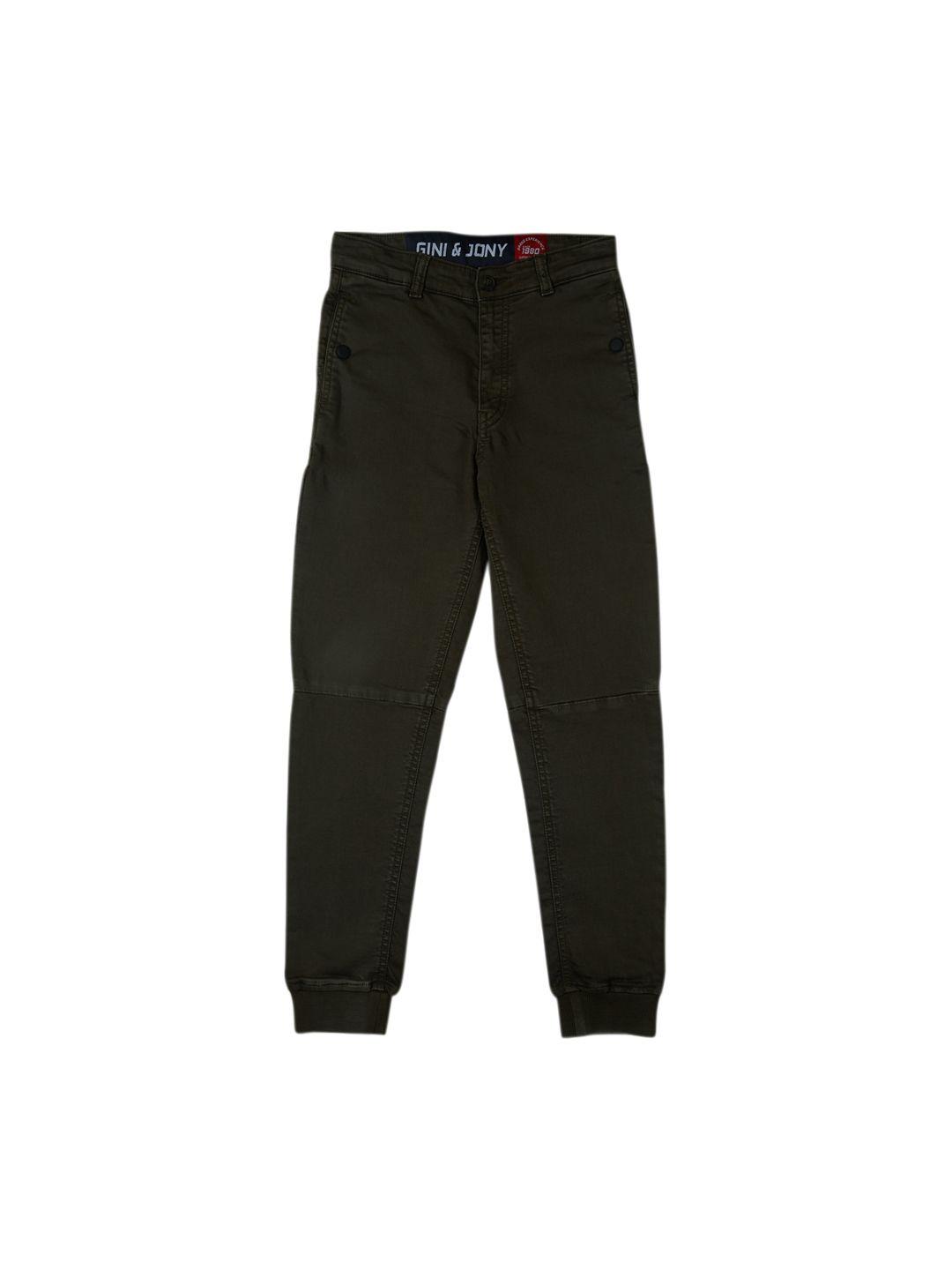 gini and jony boys green regular fit solid joggers