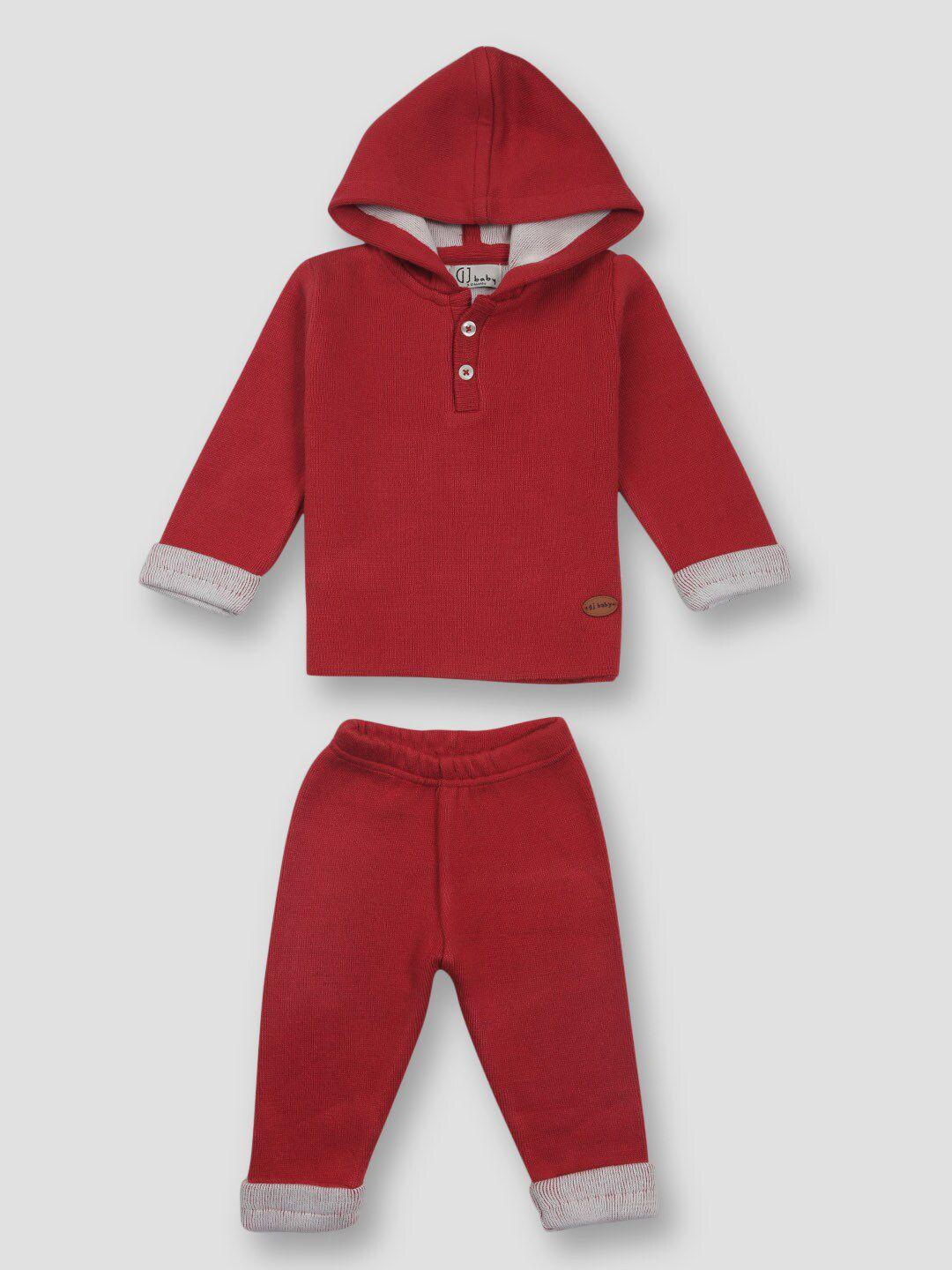 gini and jony boys red t-shirt with pyjamas