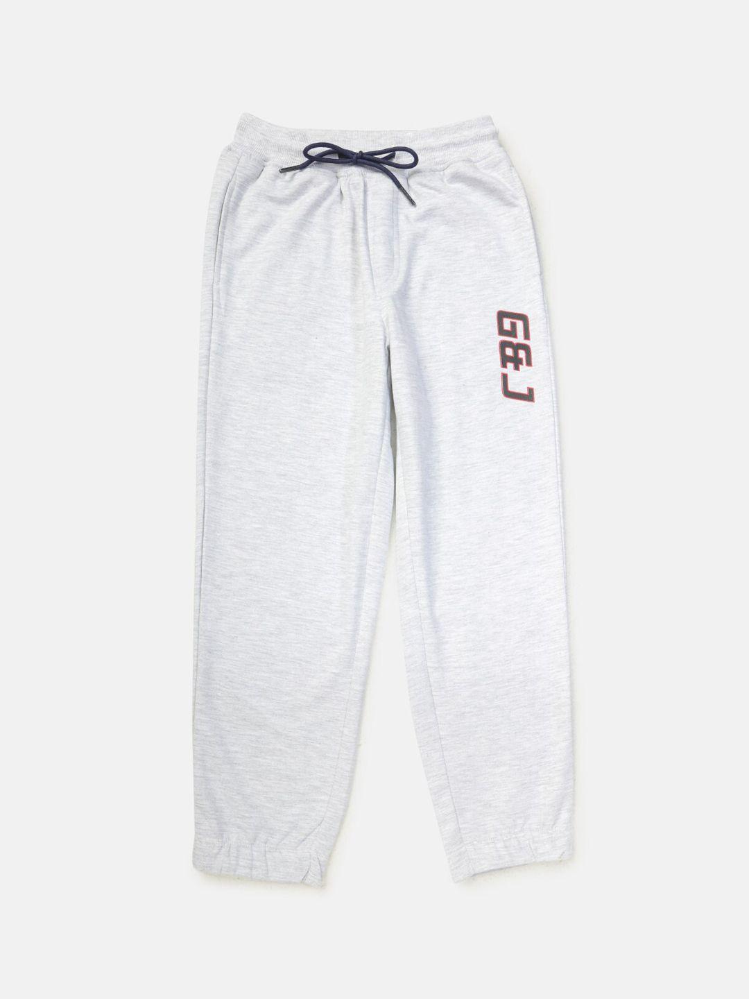 gini and jony boys white solid cotton track pants