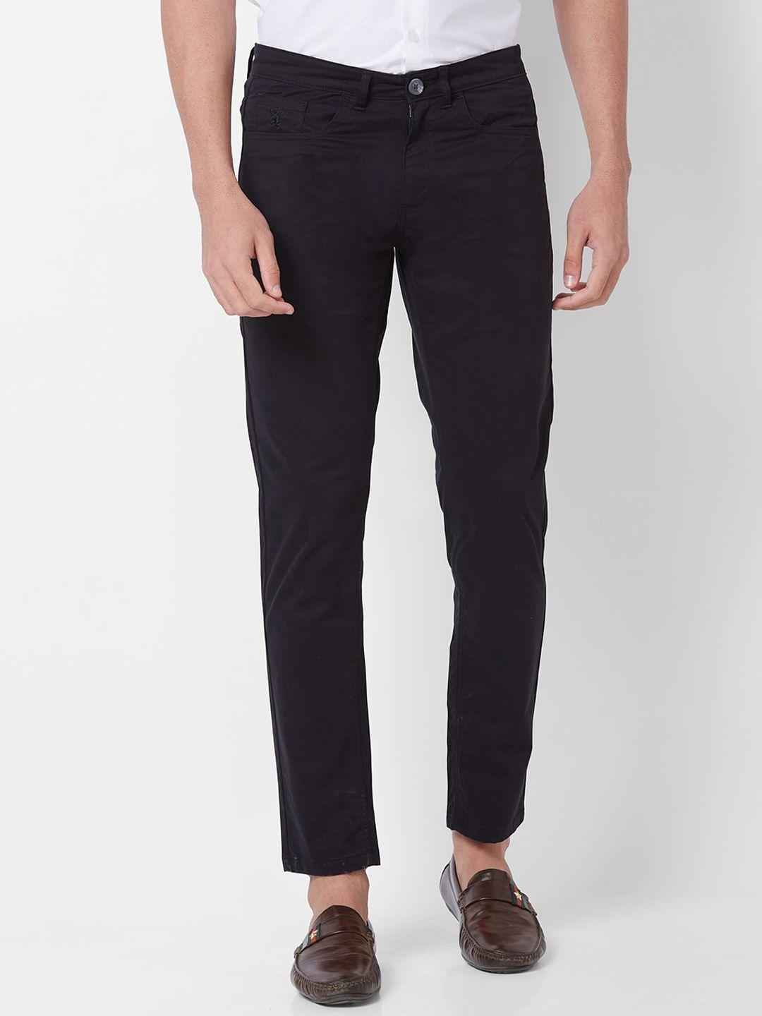 giordano men slim fit mid-rise chinos trousers