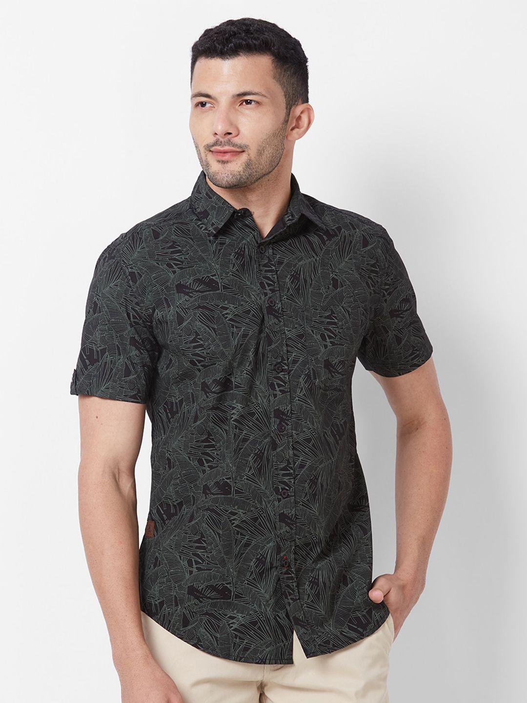 giordano slim fit abstract printed pure cotton casual shirt