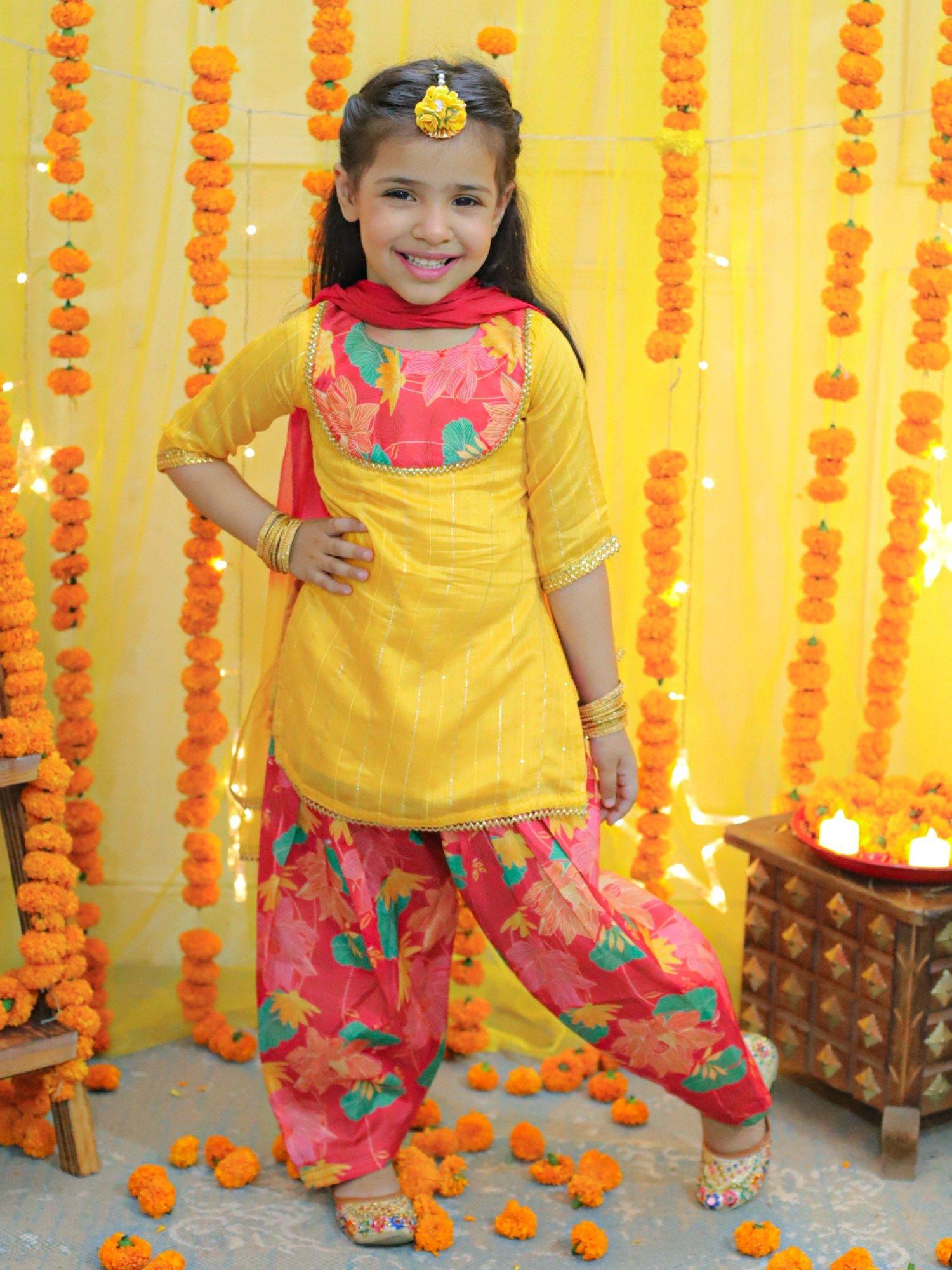 girls chanderi kurta with printed salwar & dupatta yellow (set of 3)