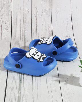 girls slip-on clogs with applique