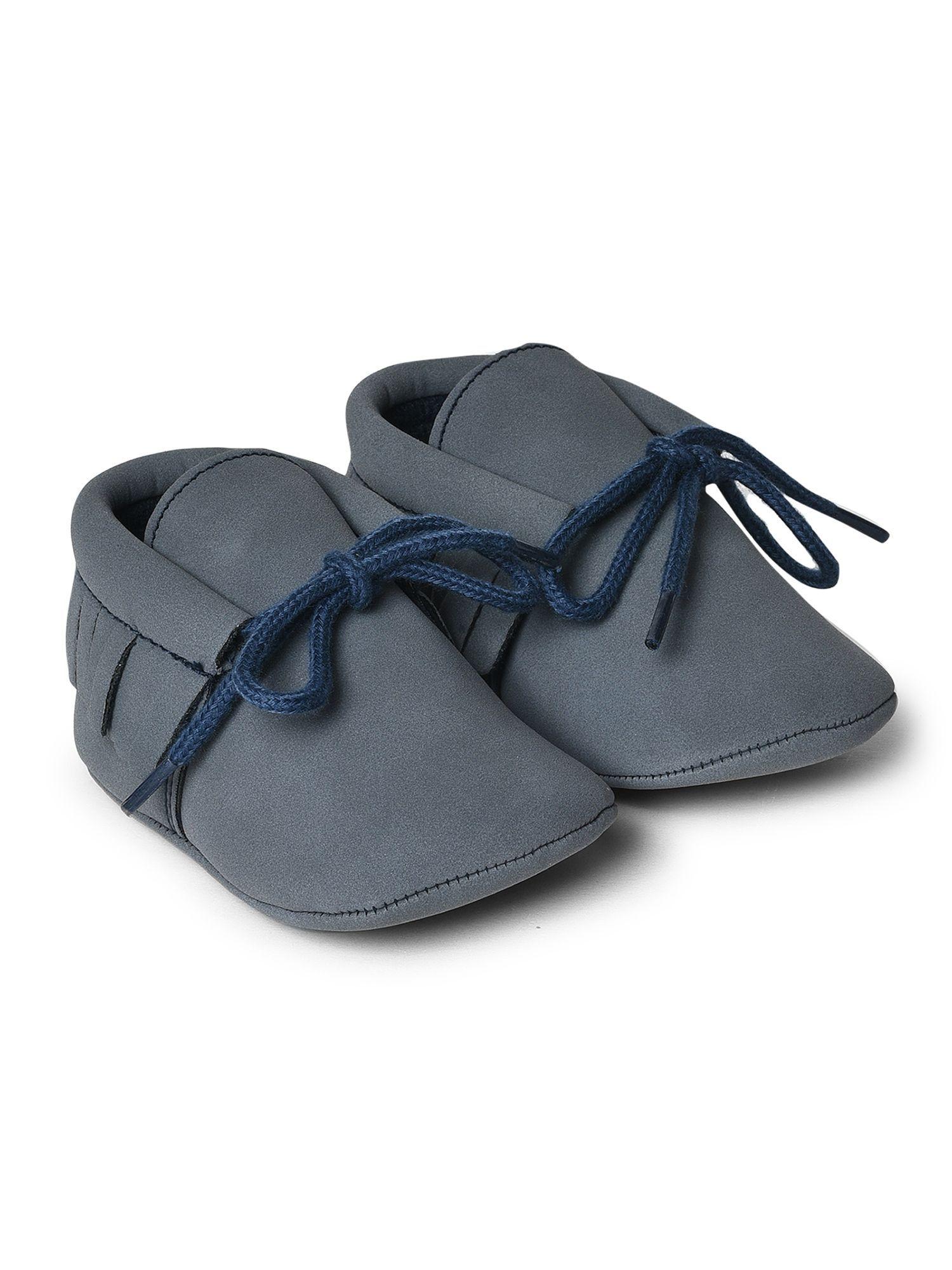 girls blue solid casual shoes