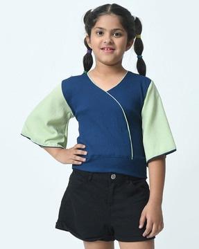 girls colourblock v-neck top