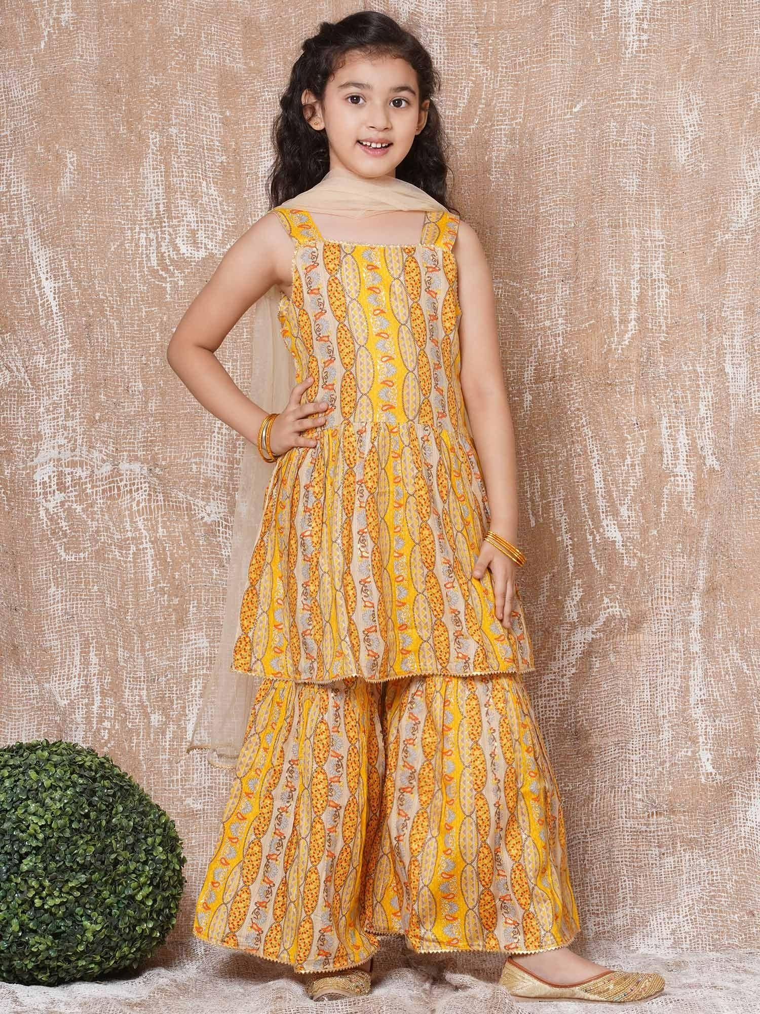 girls cotton floral print sleeveless kurta with sharara yellow (set of 3)