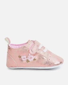 girls floral embroidered shoes
