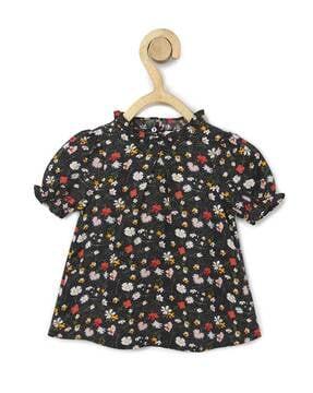 girls floral print top with puffed sleeves