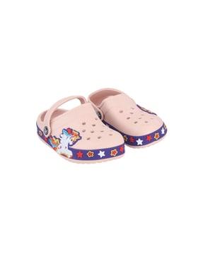 girls round-toe clogs with unicorn applique