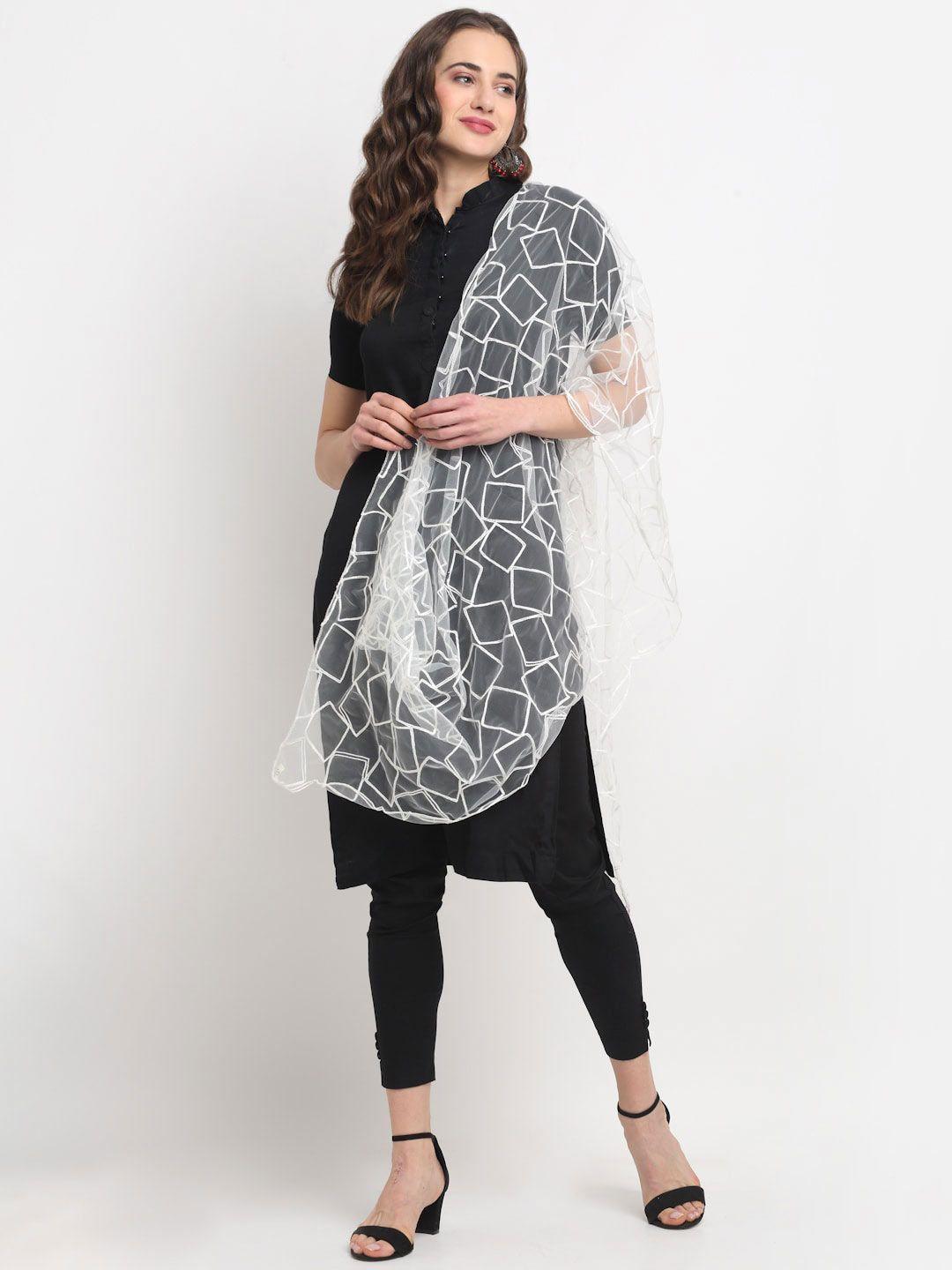 glam story embroidered netted dupatta