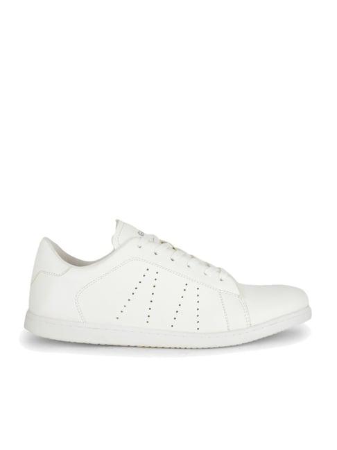 gliders by liberty women's white sneakers