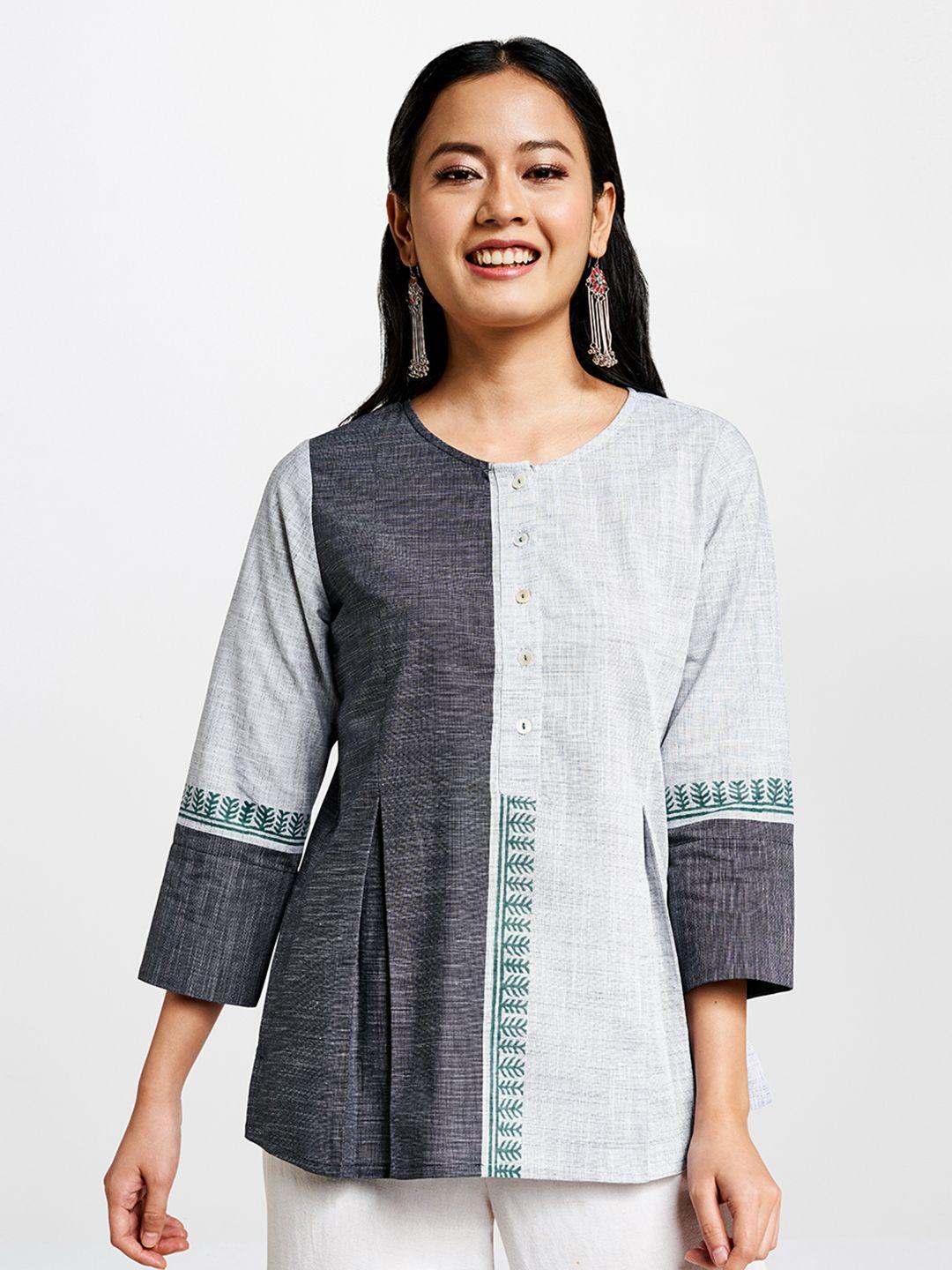 global desi women grey & white colourblocked longline a-line pure cotton top with pleats