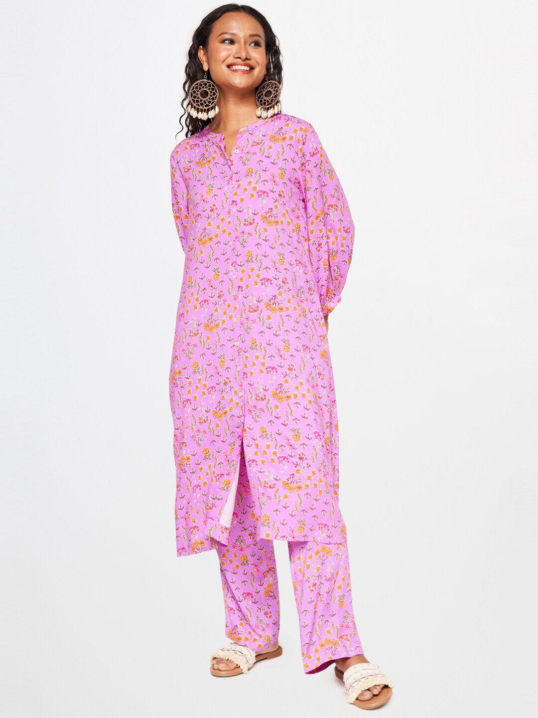 global desi floral printed regular kurta with trousers