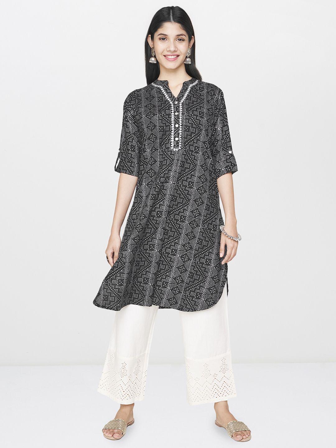 global desi women black & silver-toned printed straight kurti with lace inserts