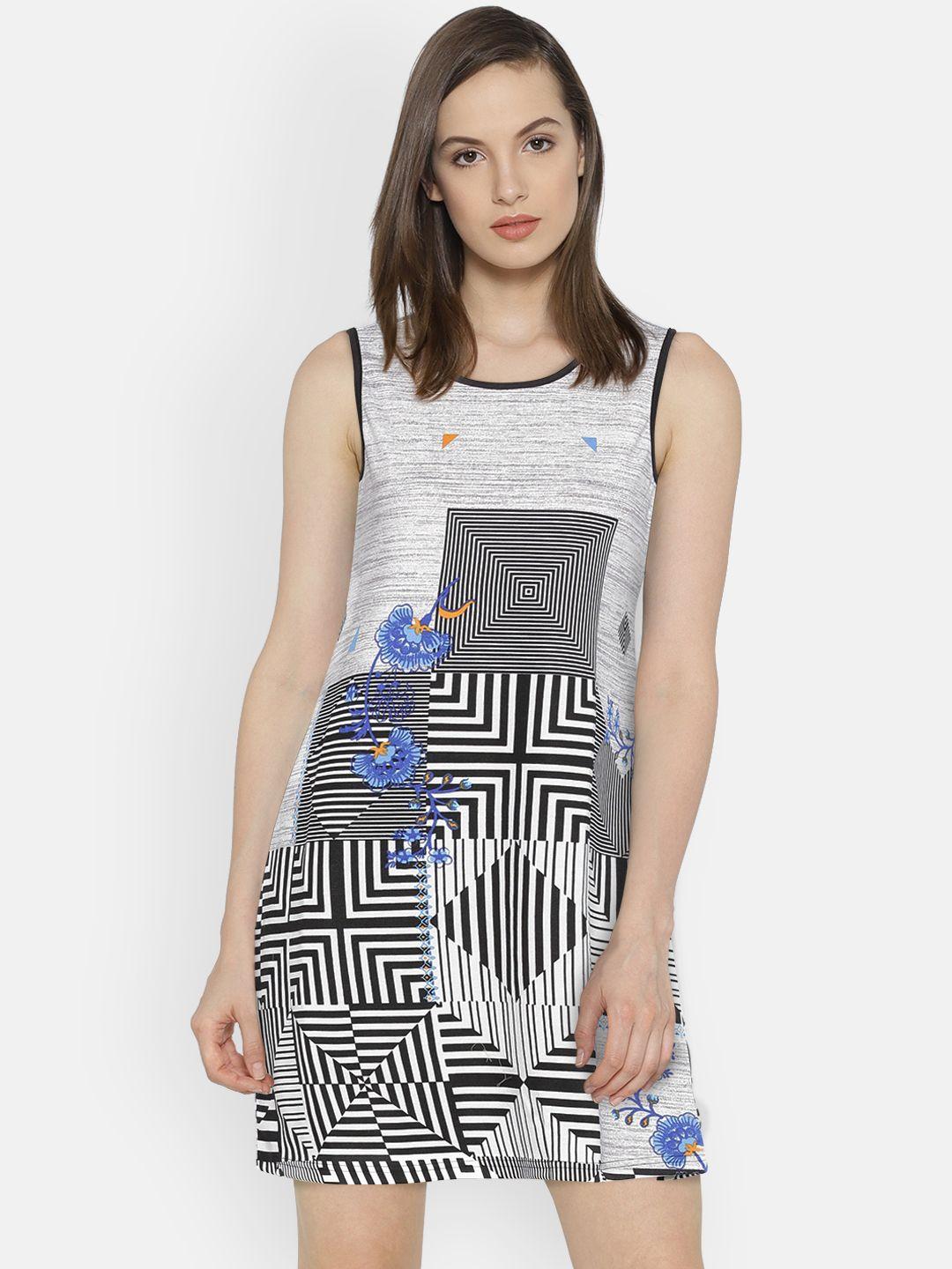 global desi women black & white printed a-line dress