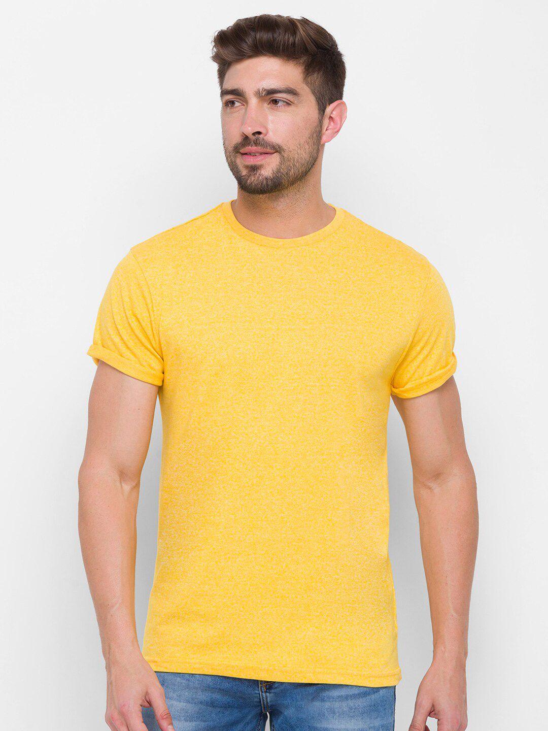 globus men yellow t-shirt