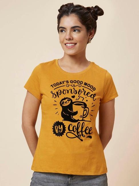 globus mustard cotton graphic print t-shirt