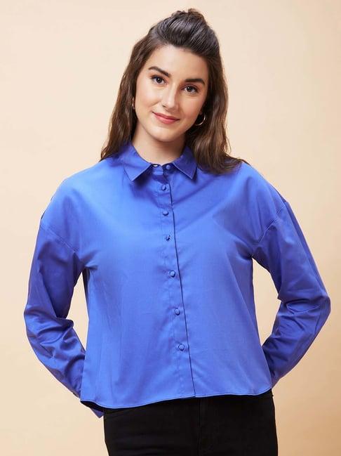 globus blue shirt style top