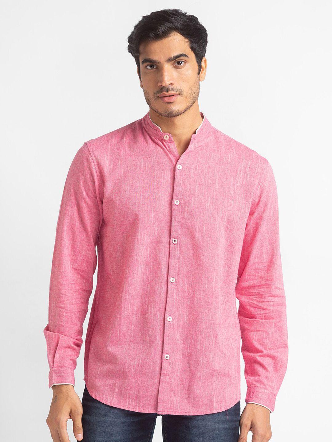 globus men pink solid shirt