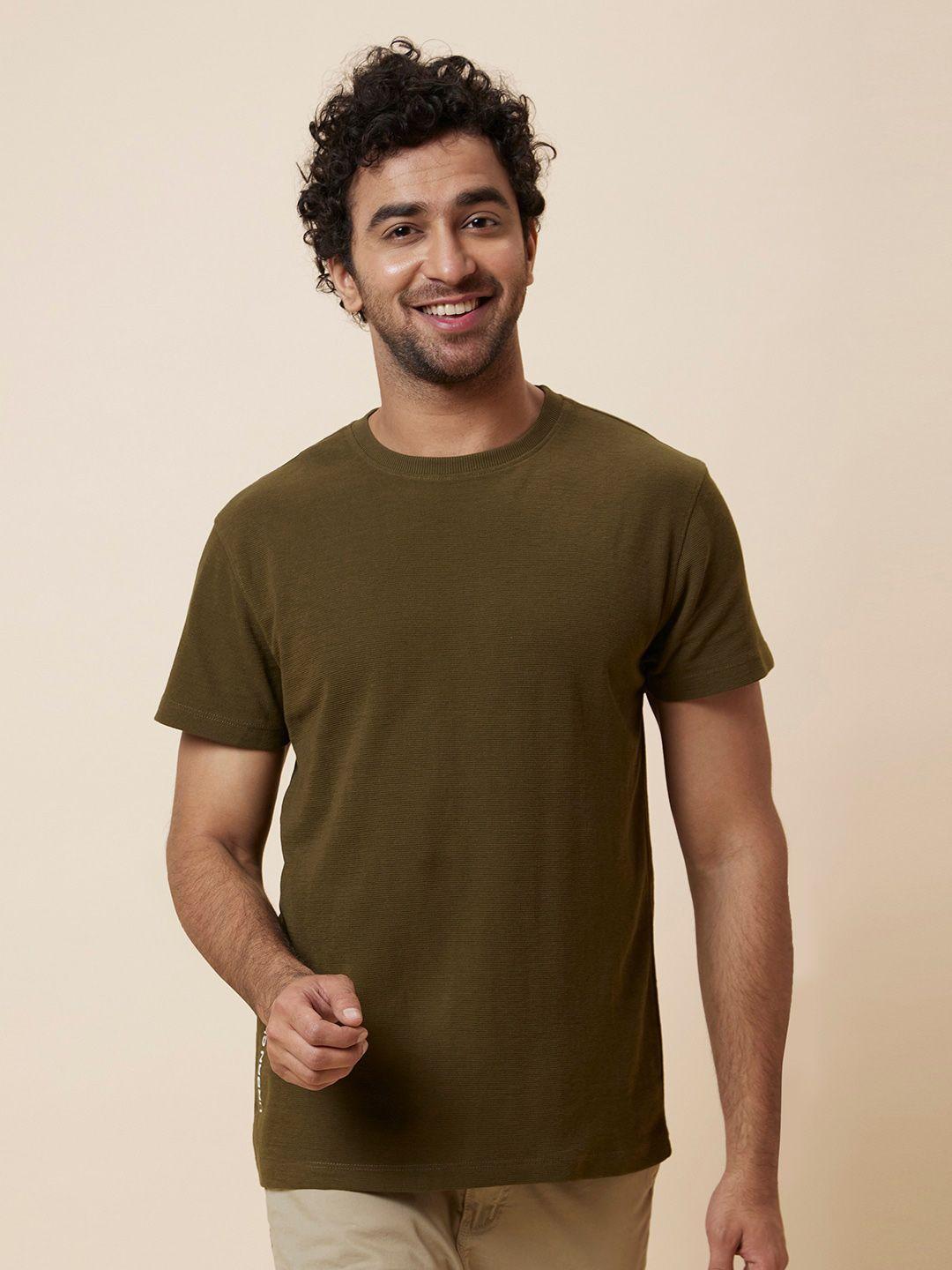 globus olive green round neck pure cotton casual t-shirt