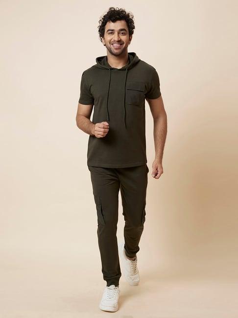 globus olive regular fit cotton t-shirt & joggers set