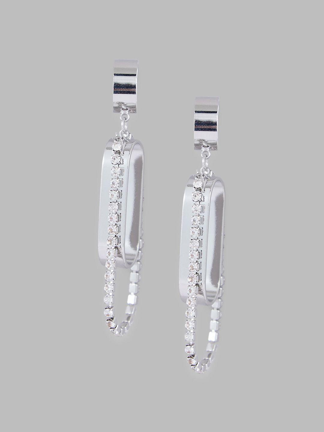 globus silver-plated geometric drop earrings