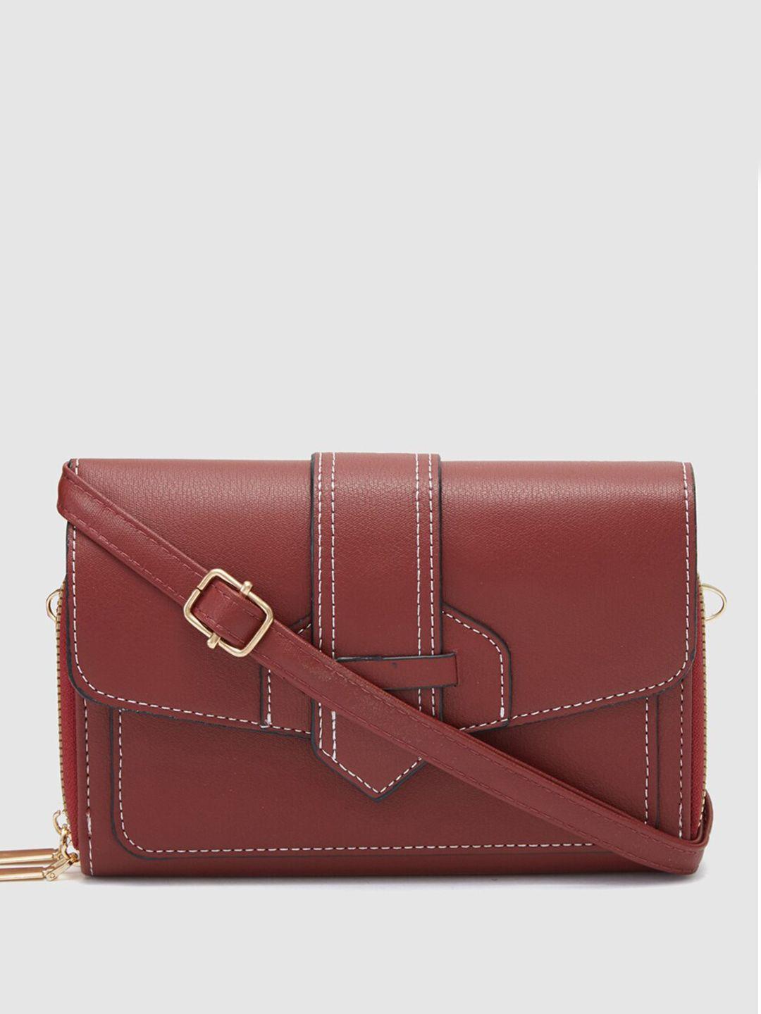 globus women maroon solid envelope wallet