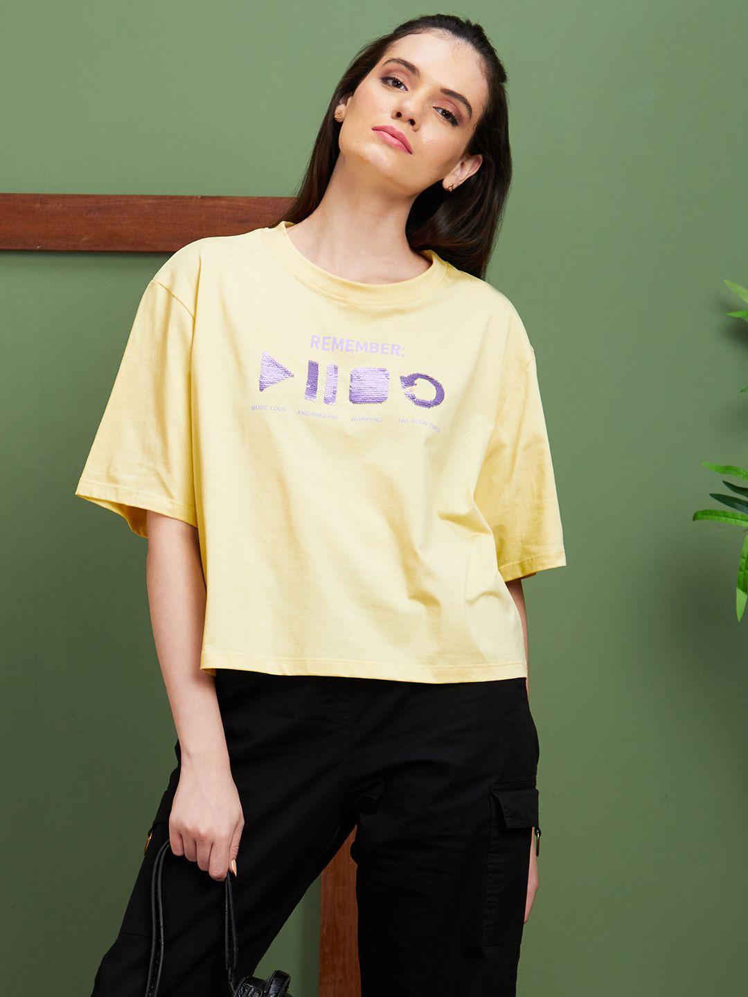 globus yellow typography round neck cotton boxy fit casual t-shirt