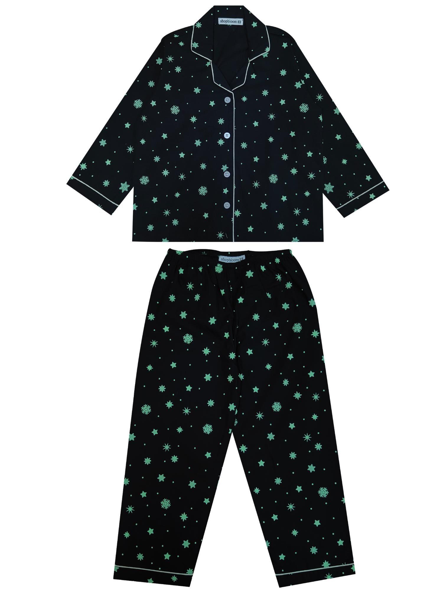 glow in the dark christmas snowflakes print kids night suit (set of 2)