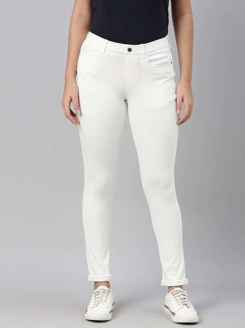 go colors! white mid rise jeggings