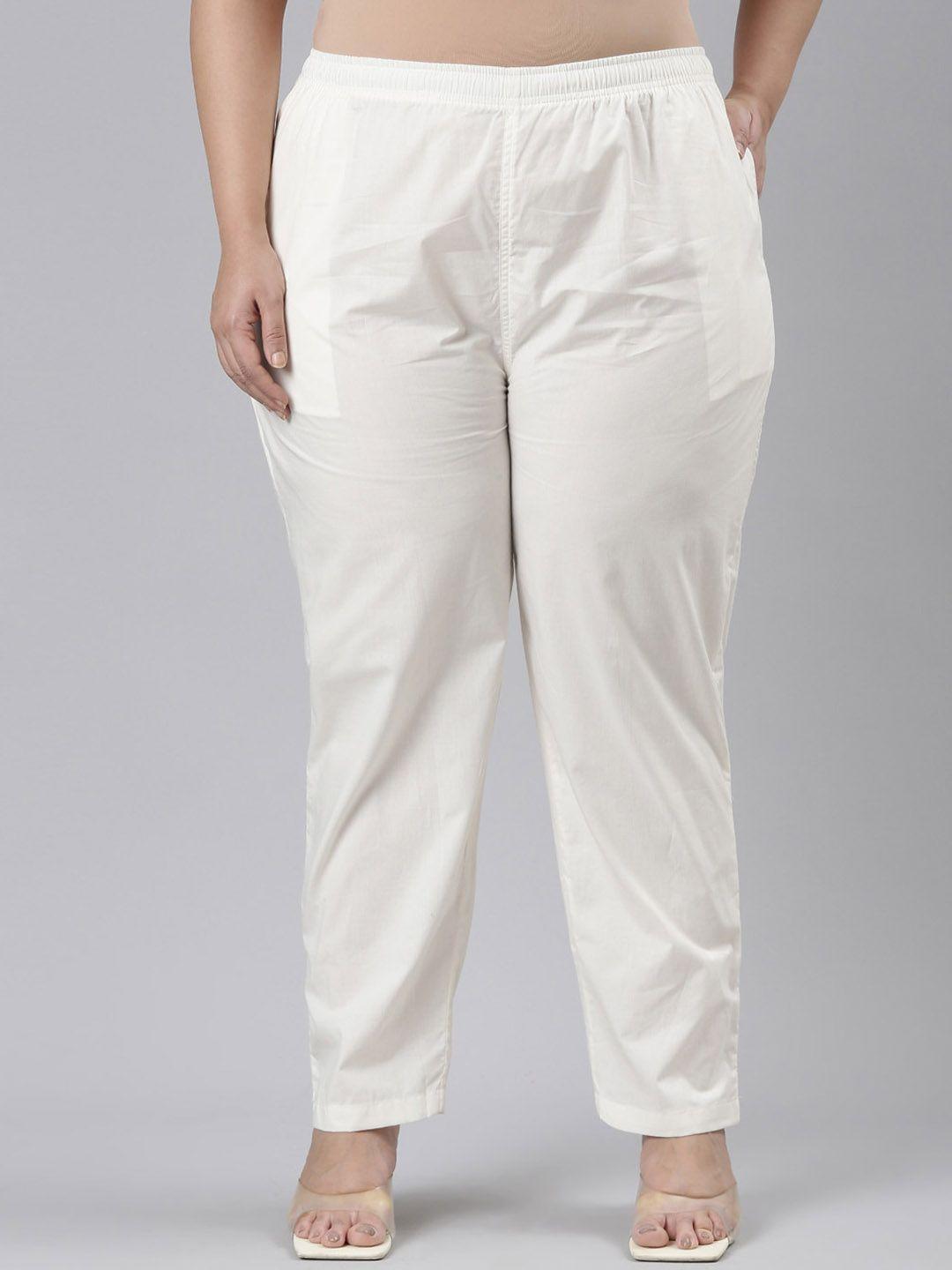 go colors women cream-coloured tapered fit trousers