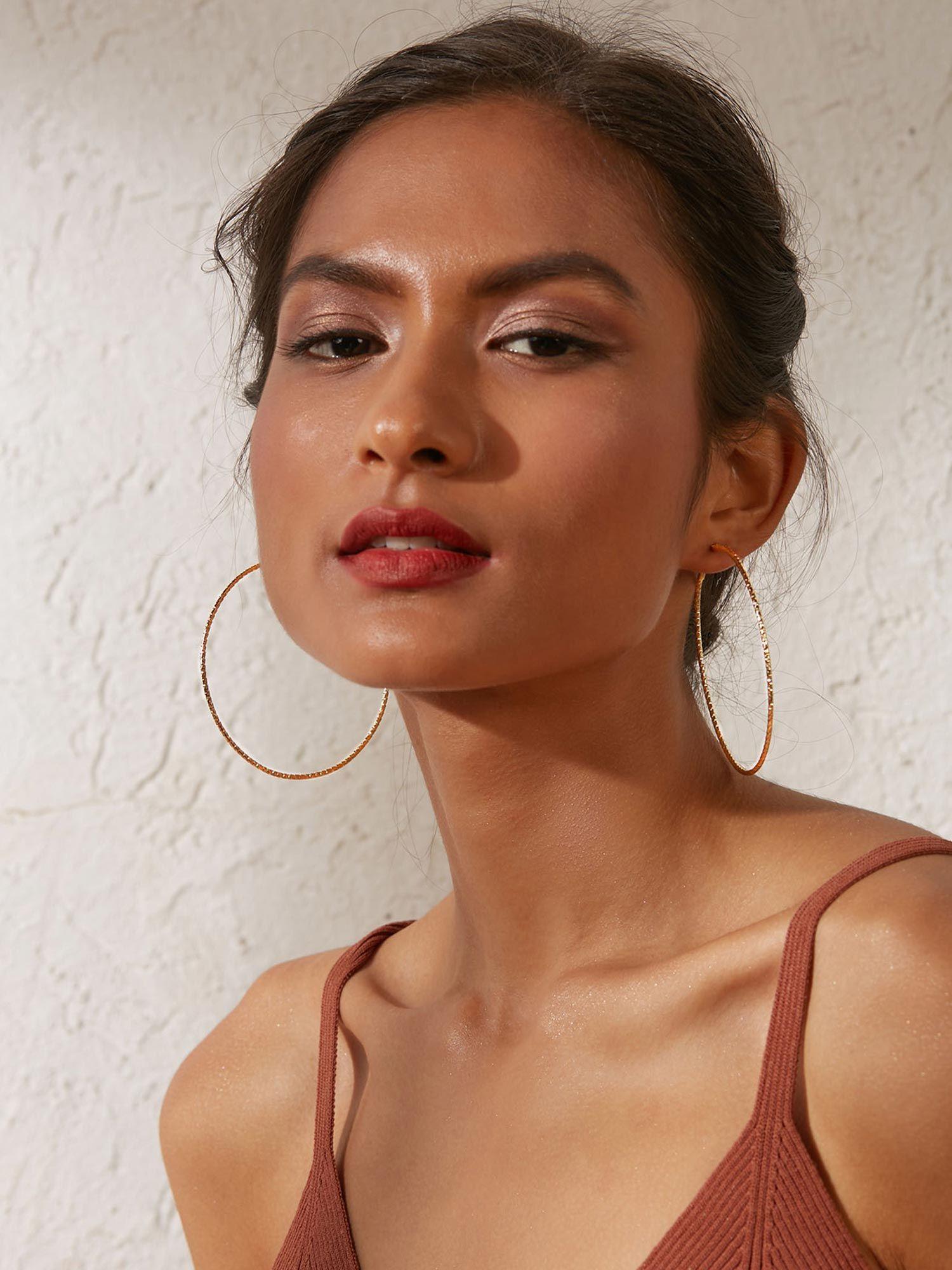gold minimal solid hoops