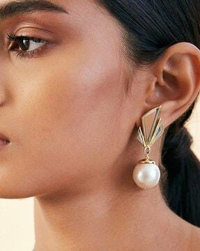 gold-plated demi goddess irregular mirror & pearl stud earrings