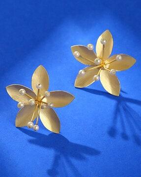 gold-plated floral design studs