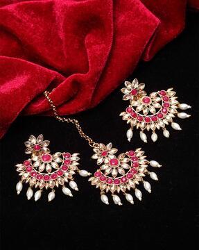 gold-plated floral mangtika with earrings