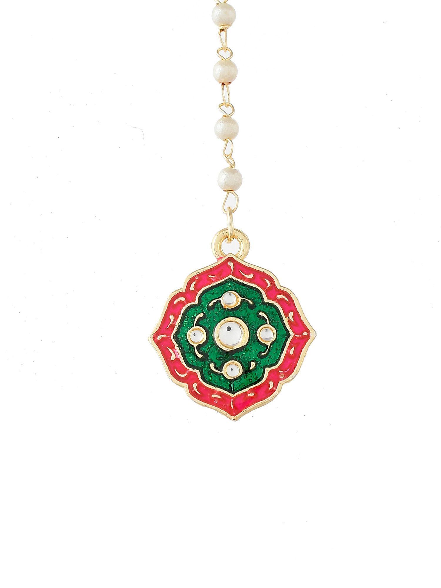 gold-plated green and red kundan enameled maangtikka