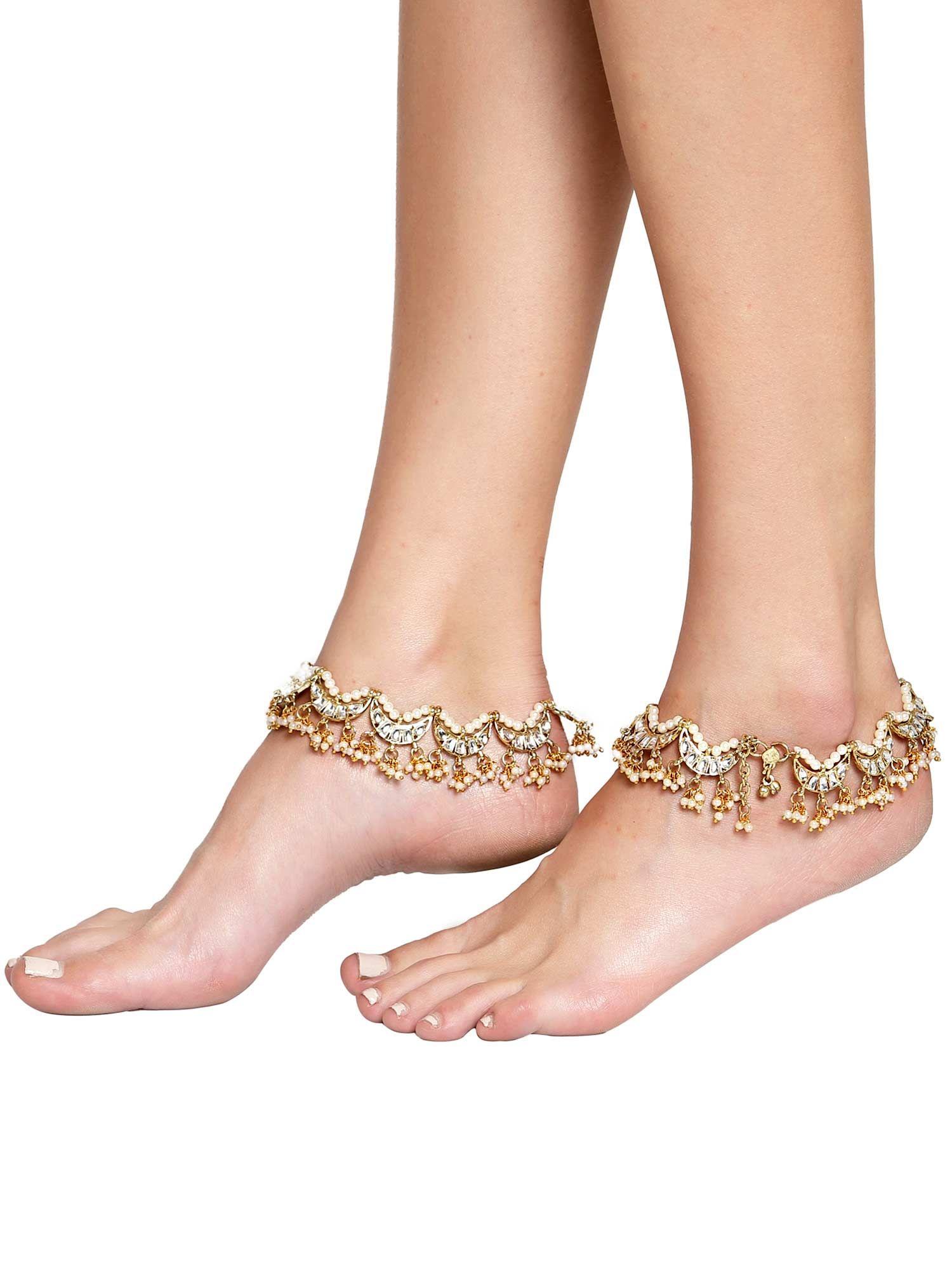 gold plated moon shape kundan anklet for women