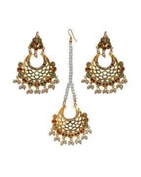 gold-plated stone-studded beaded bridal mangtika with earrings