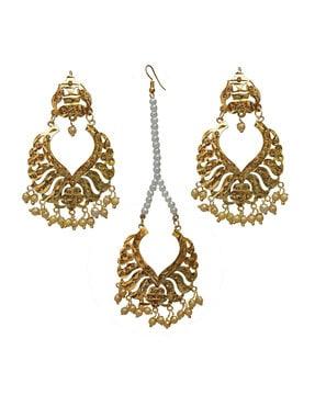 gold-plated stone-studded beaded bridal mangtika with earrings